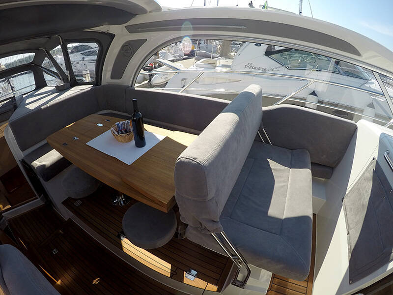 Motoryacht Marex 320 ACC Morski konjic
