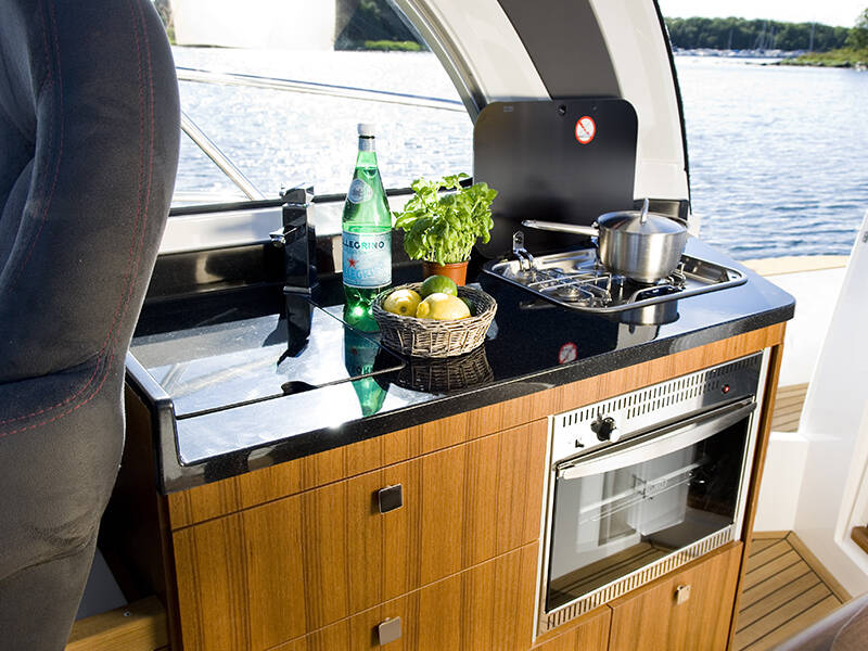 Motoryacht Marex 320 ACC Morski konjic