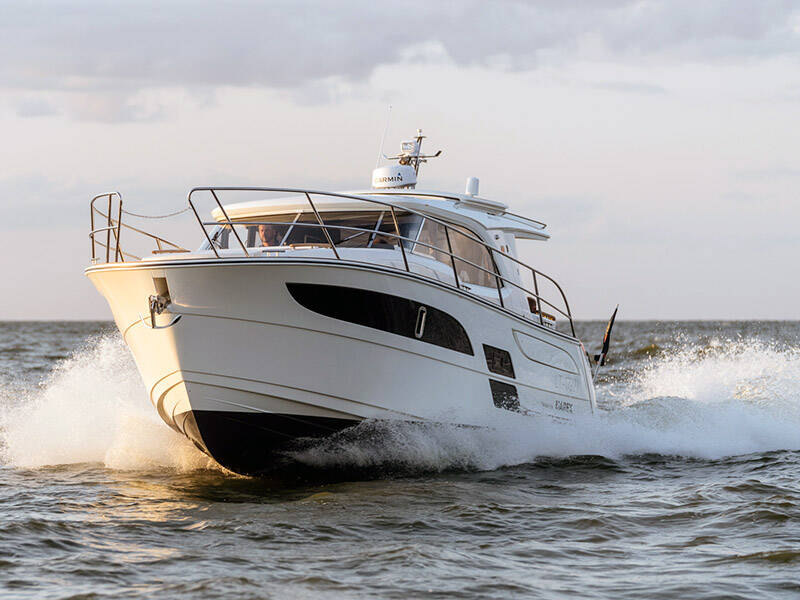 Motoryacht Marex 330 Scandinavia Malinkonija