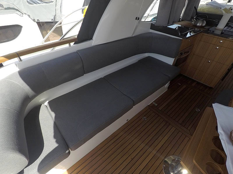 Motoryacht Marex 360 Cabriolet Cruiser True North