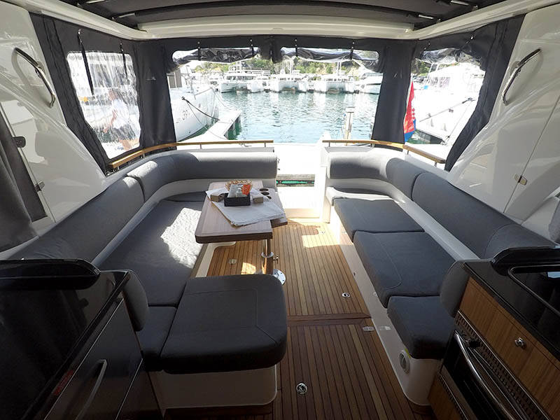 Motoryacht Marex 360 Cabriolet Cruiser True North