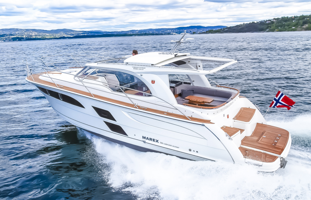 Motoryacht Marex 360 Cabriolet Cruiser 7 Happy Days