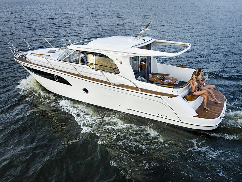 Motor yacht Marex 375 North star