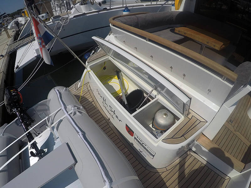 Motor yacht Marex 375 North star