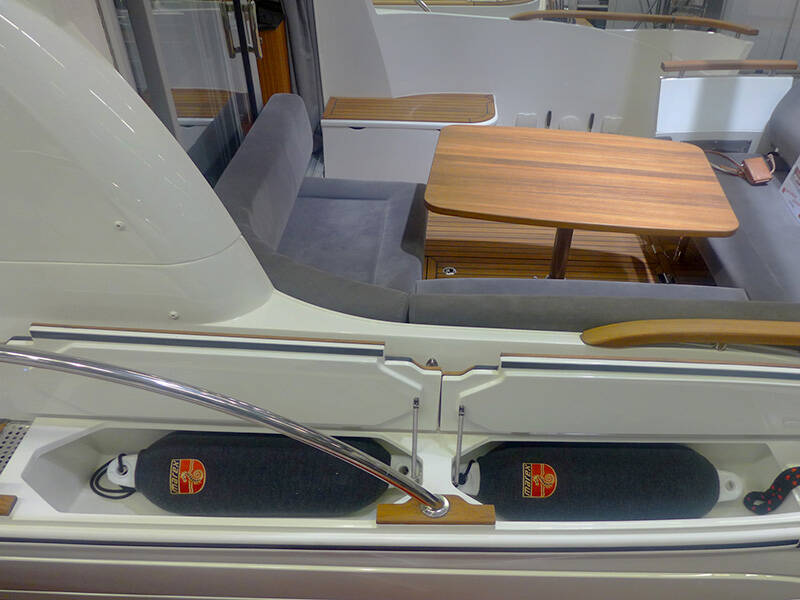 Motor yacht Marex 375 North star