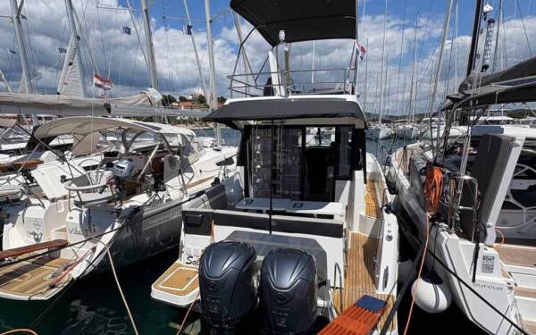 Merry Fisher 1095 Solea Murter, ACI Marina Jezera