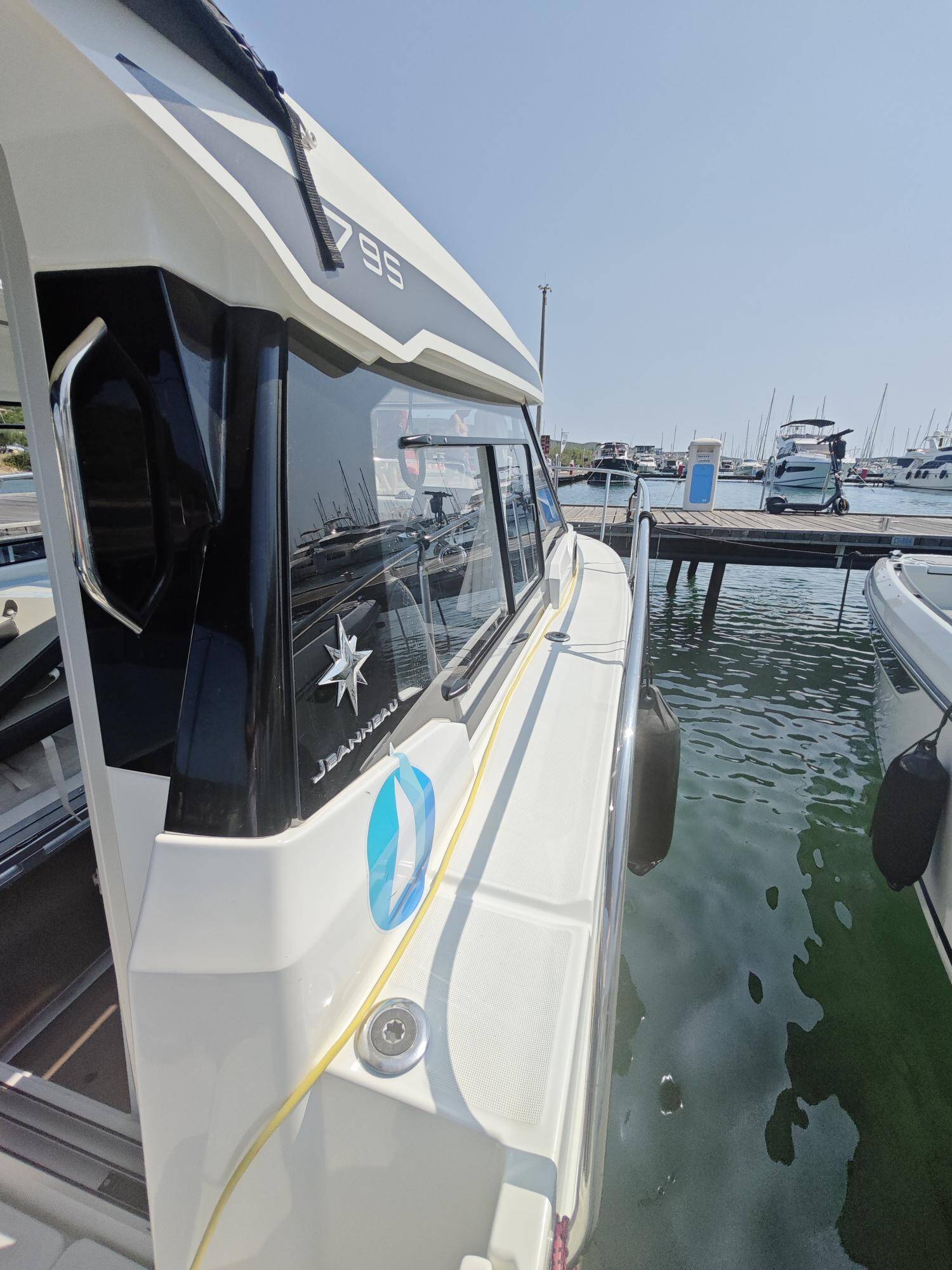 Motorboot Merry Fisher 795 Series 2 Ares