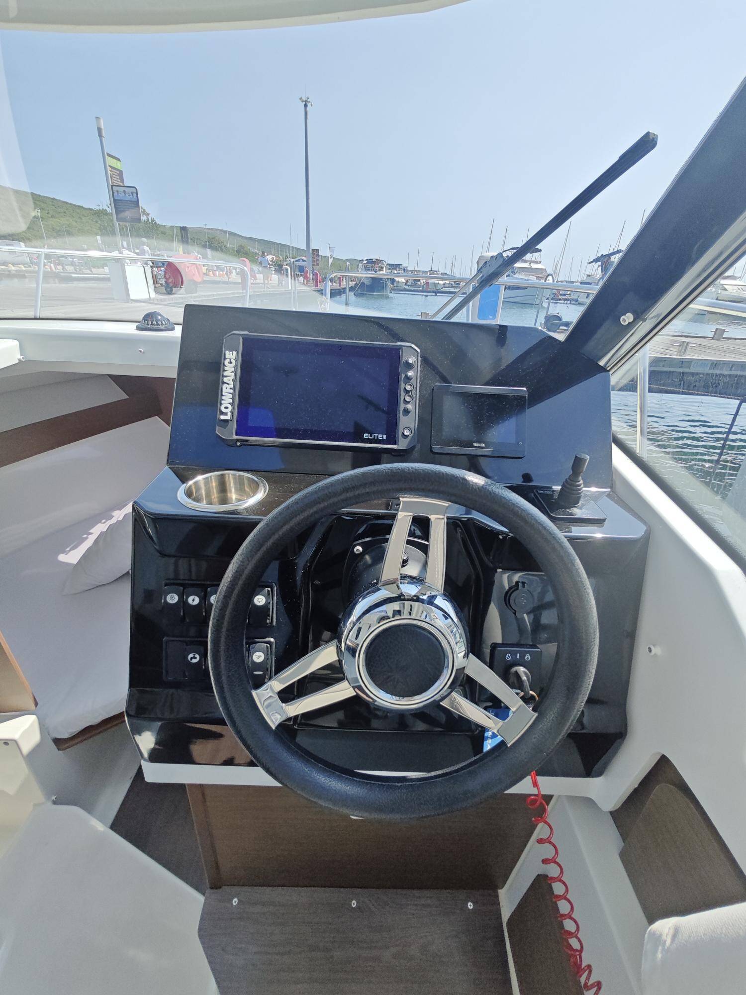 Motorboot Merry Fisher 795 Series 2 Ares