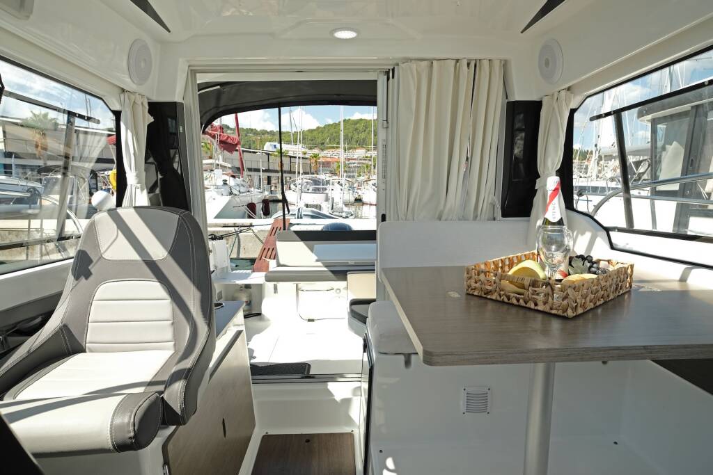 Motor boat Merry Fisher 795 Series 2 Nina