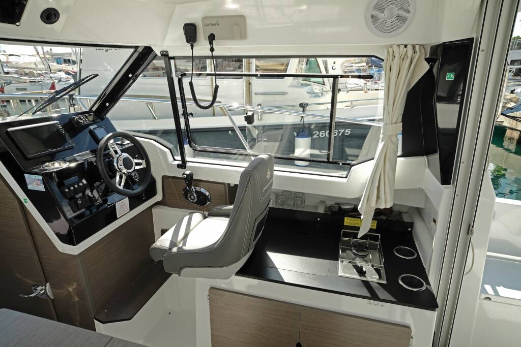 Motor boat Merry Fisher 795 Series 2 Nina