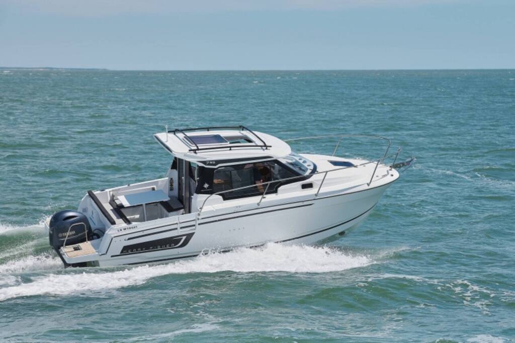 Motorboot Merry Fisher 795 Wave