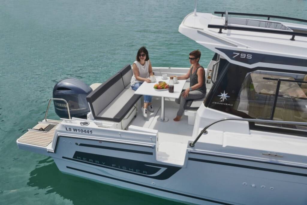 Motorboot Merry Fisher 795 Wave