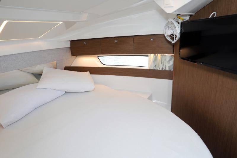 Motor boat Merry Fisher 895 Ema