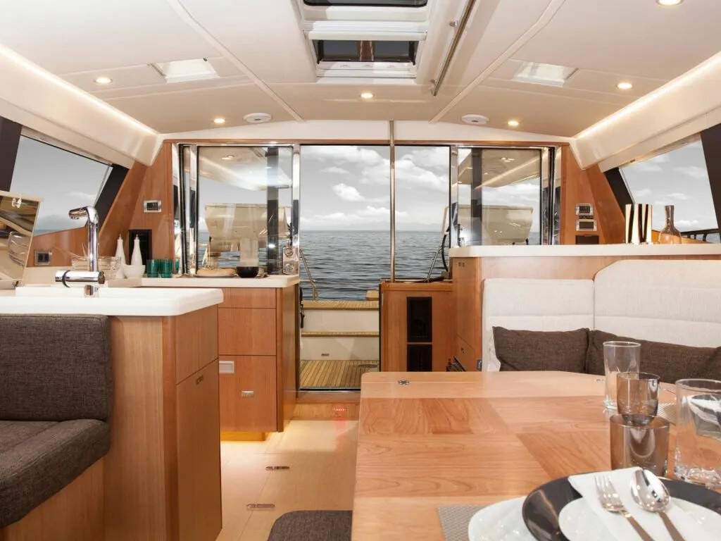 Sailing yacht Moody 54 DS Freedom