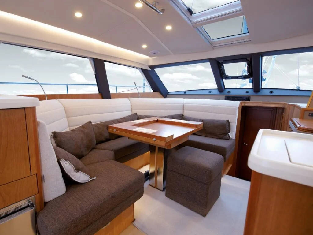 Sailing yacht Moody 54 DS Freedom