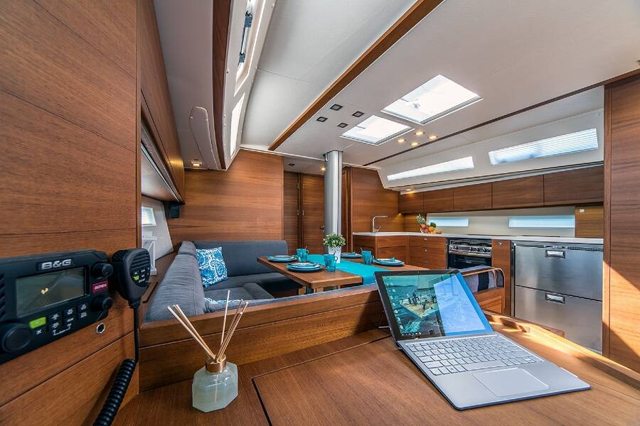 Sailing yacht More 55 Nadja