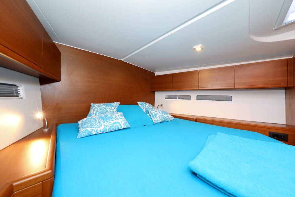 Sailing yacht More 55 Nadja