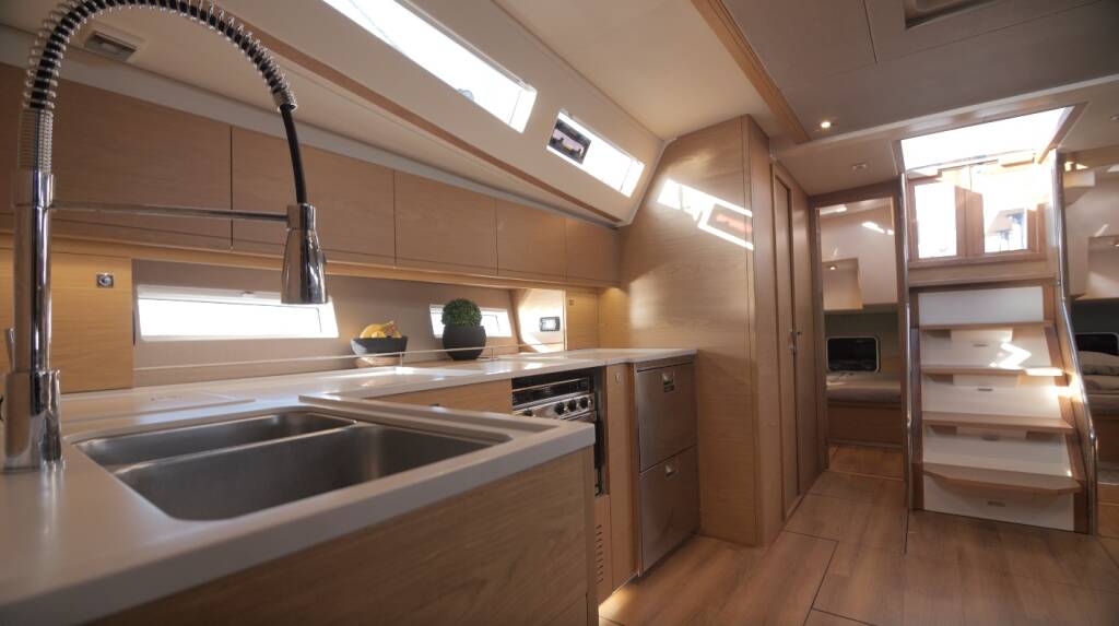 Sailing yacht More 55 Metalika