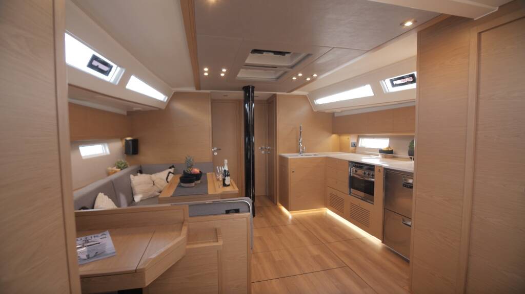 Sailing yacht More 55 Metalika