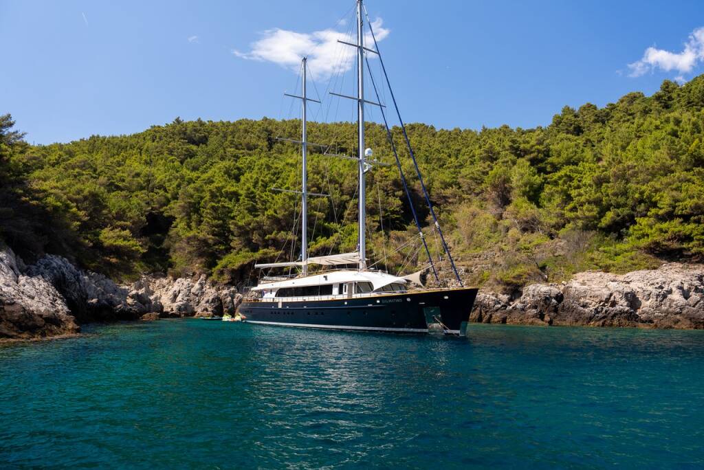 Luxury sailing yacht M/S Dalmatino Dalmatino