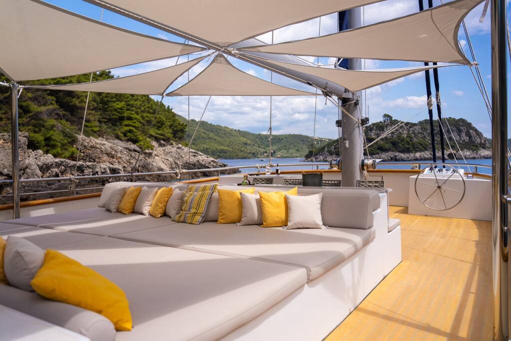 Luxury sailing yacht M/S Dalmatino Dalmatino