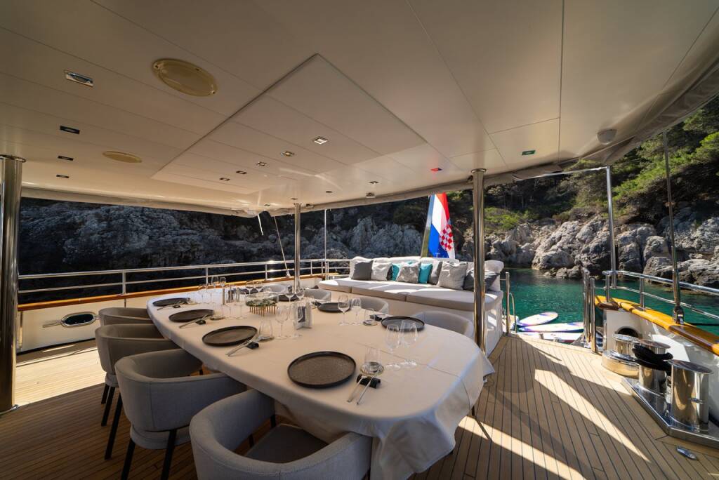 Luxury sailing yacht M/S Dalmatino Dalmatino
