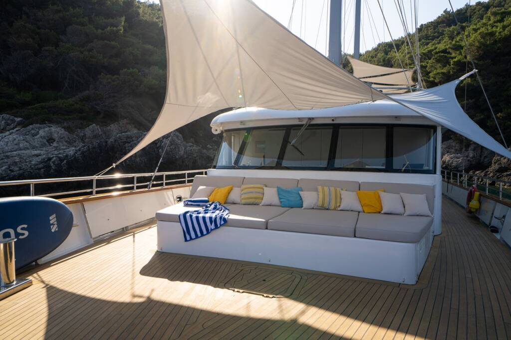 Luxury sailing yacht M/S Dalmatino Dalmatino