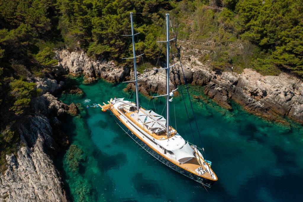 Luxury sailing yacht M/S Dalmatino Dalmatino