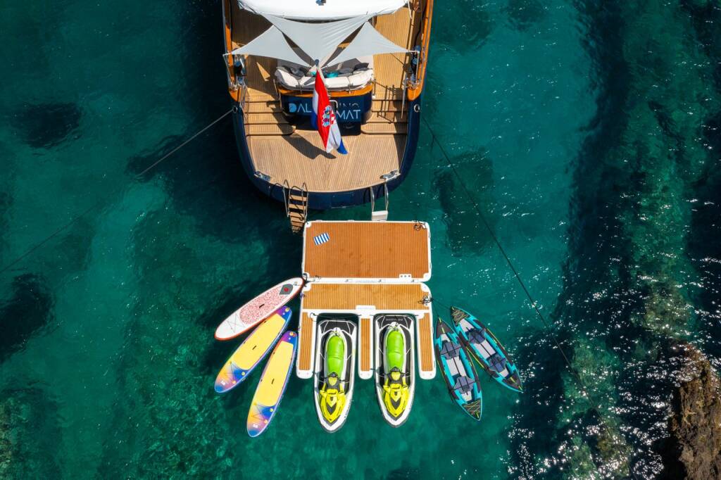 Luxury sailing yacht M/S Dalmatino Dalmatino