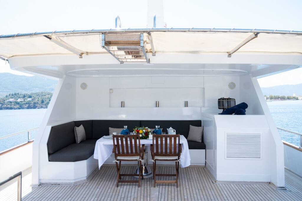 Luxury motor yacht M/Y Elena Elena