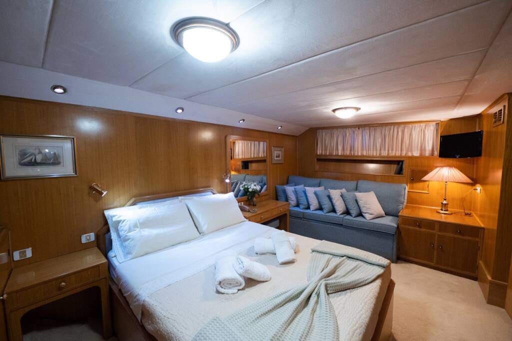 Luxury motor yacht M/Y Elena Elena