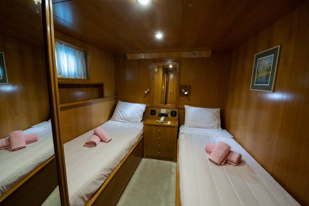 Luxury motor yacht M/Y Elena Elena