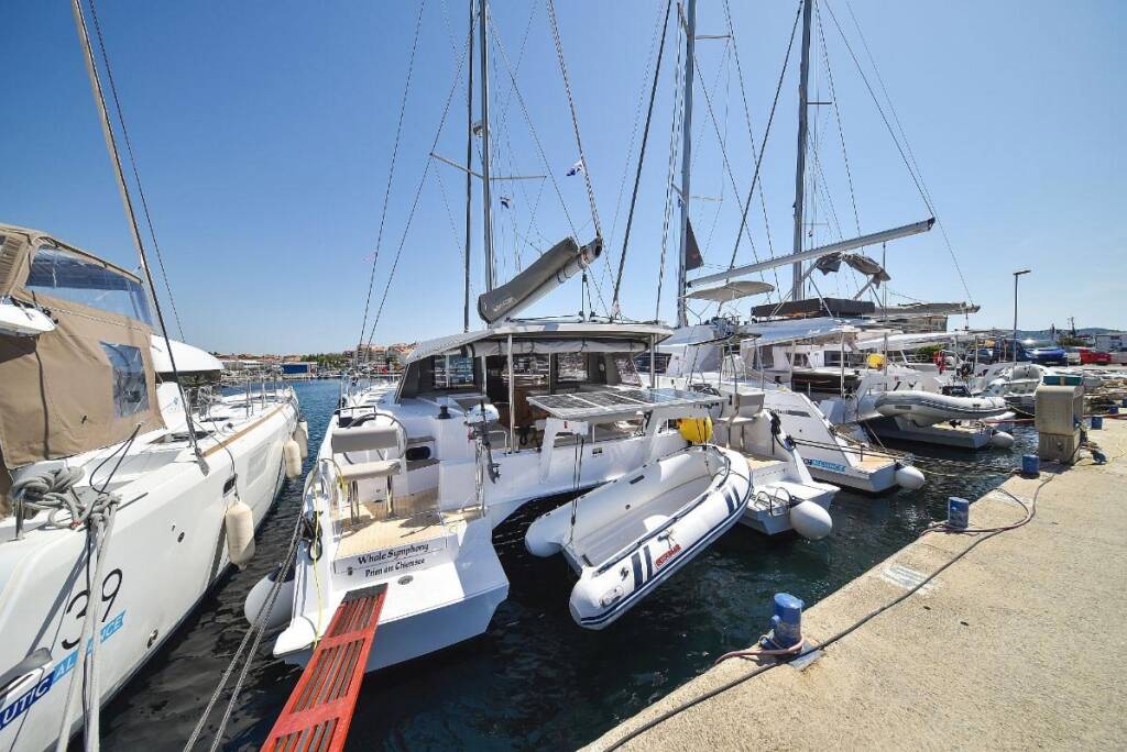 Katamaran Nautitech 40 open NEW Whale Symphony