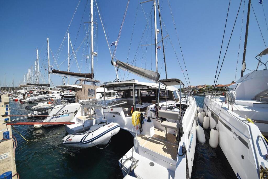 Katamaran Nautitech 40 open NEW Whale Symphony