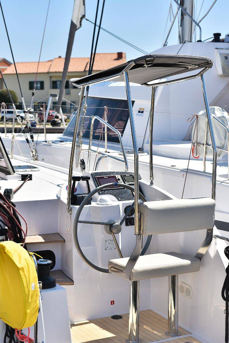 Katamaran Nautitech 40 open NEW Whale Symphony