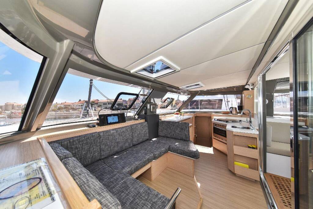 Katamaran Nautitech 40 open NEW Whale Symphony