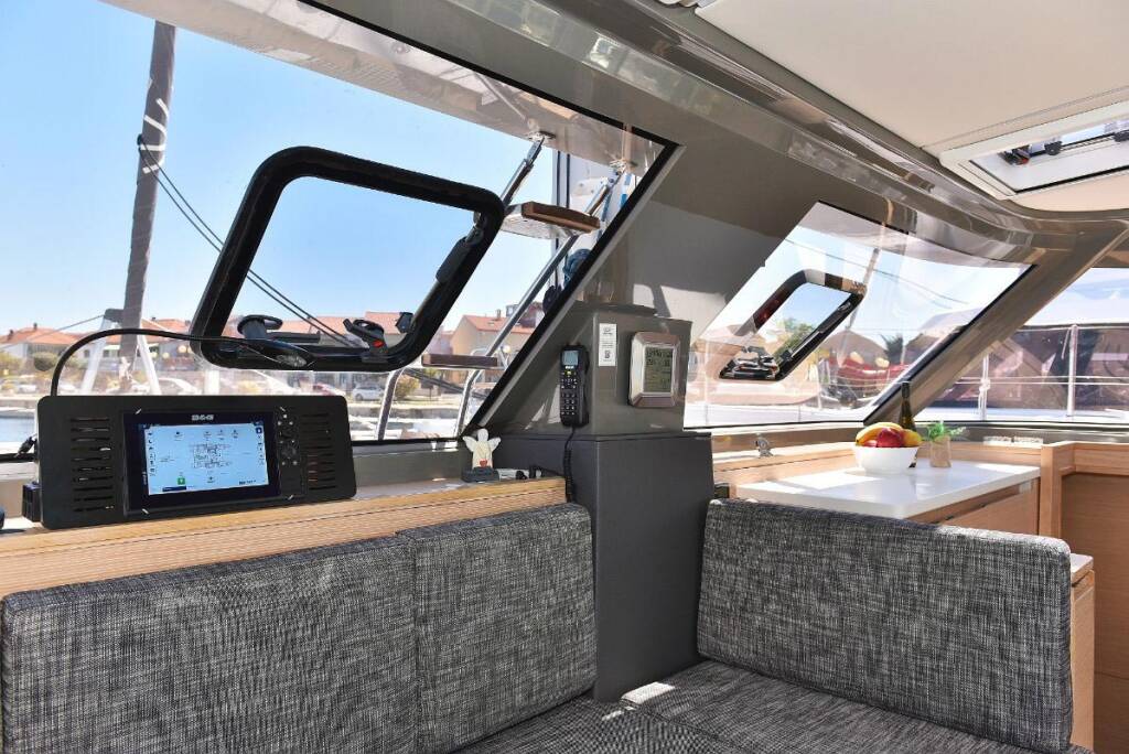 Katamaran Nautitech 40 open NEW Whale Symphony