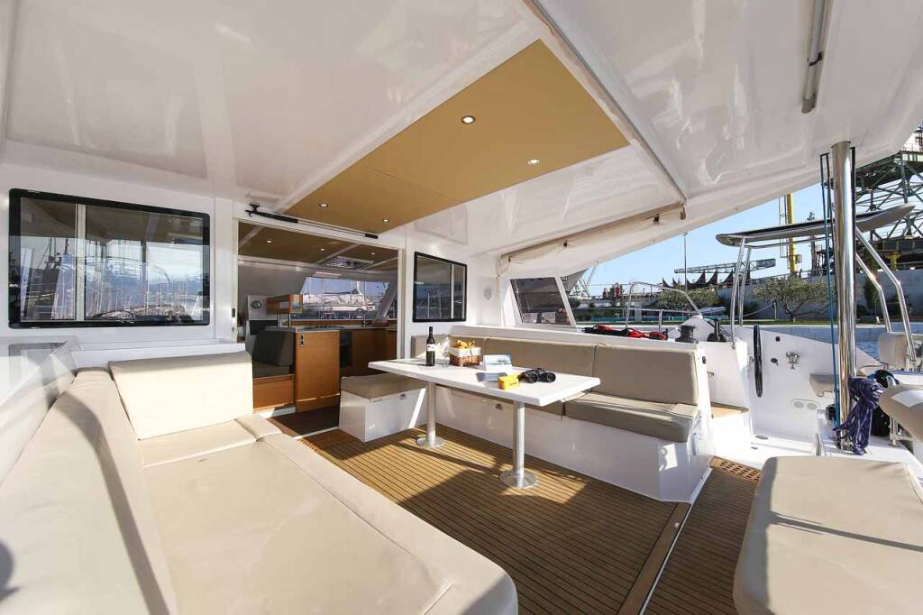Catamaran Nautitech 40 Open Rosa