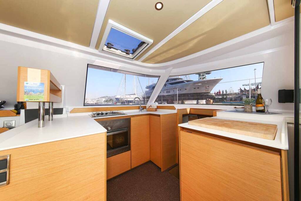 Catamaran Nautitech 40 Open Rosa