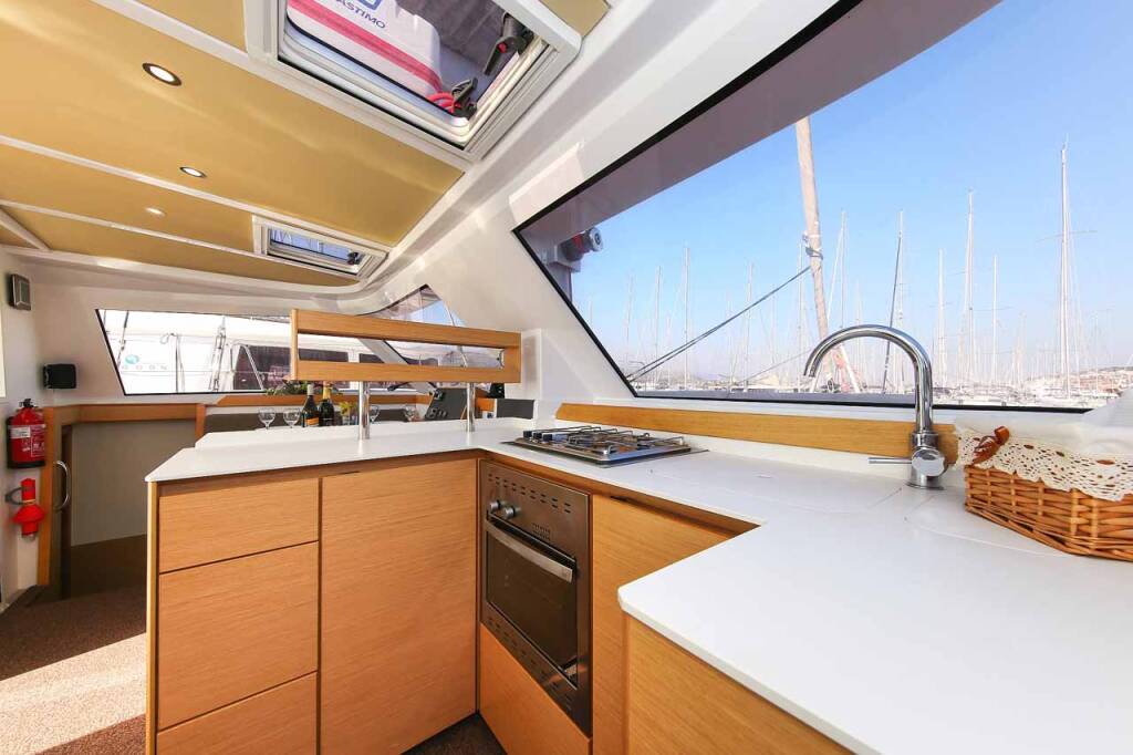 Catamaran Nautitech 40 Open Rosa