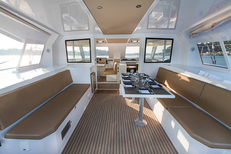 Catamaran Nautitech 40 Open CLASS