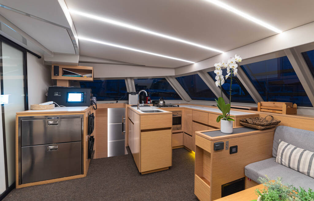Power catamaran Nautitech 47 Power AG Princess