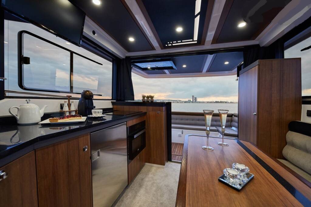 Motor boat Northman 1200 Maya Bay 3