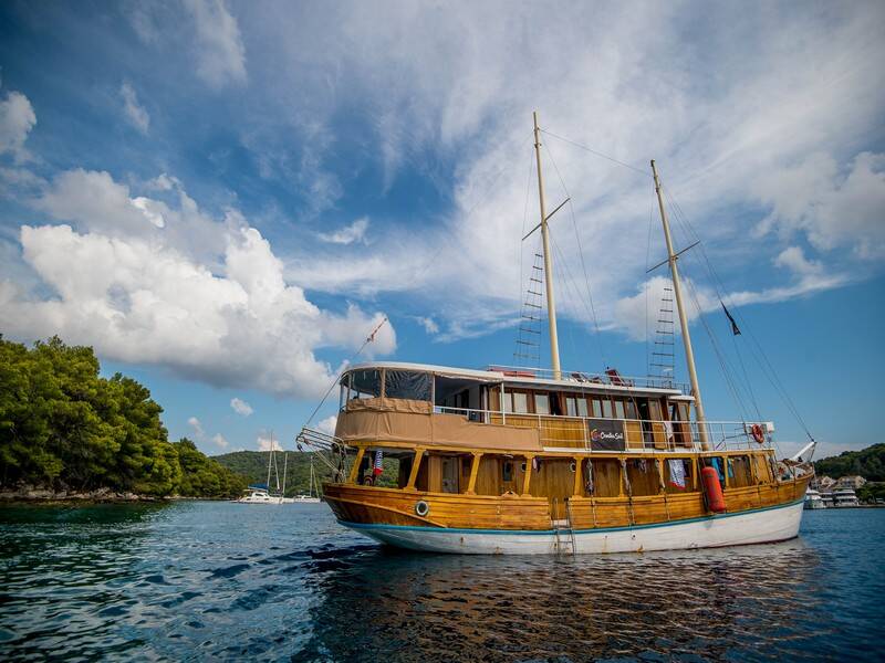 Motorsailer Novi Dan Novi Dan