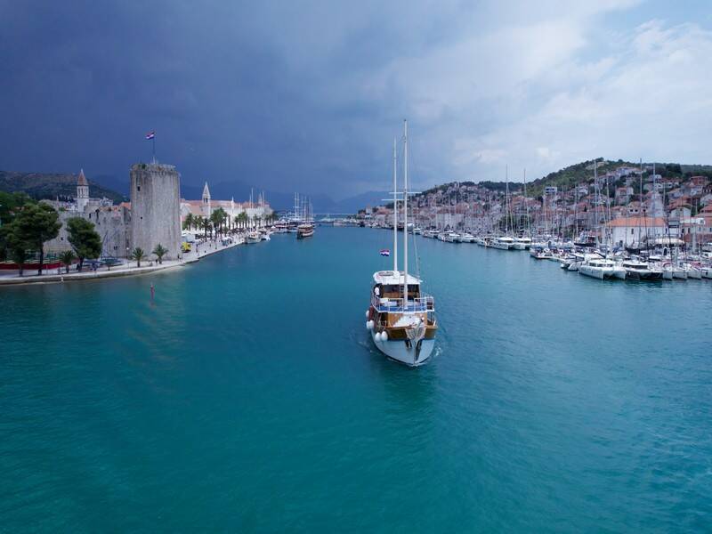 Motorsailer Novi Dan Novi Dan