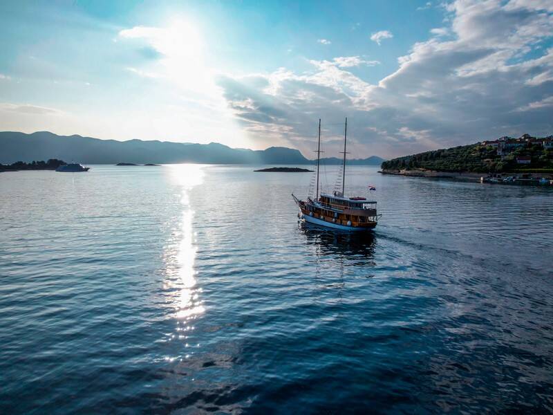 Motorsailer Novi Dan Novi Dan