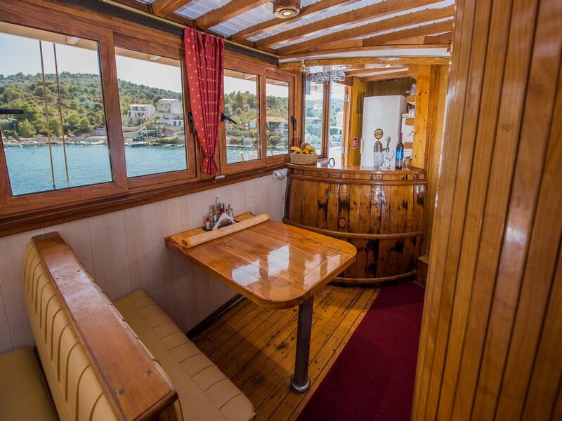 Motorsailer Novi Dan Novi Dan