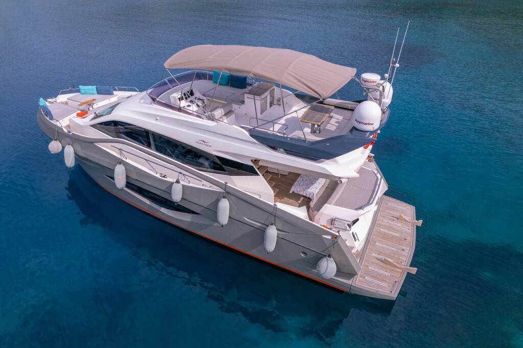 Motoryacht Numarine 62 Journey