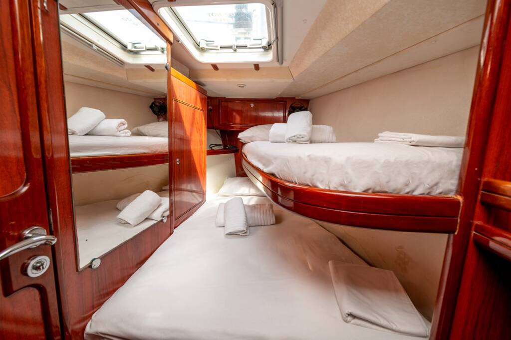Sailing yacht Ocean Star 60.1 