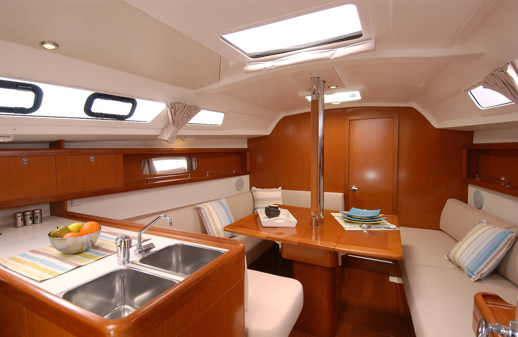Segelyachten Oceanis 34 Seneca